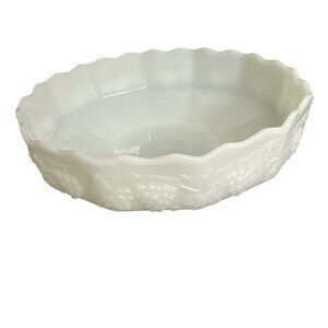 Vintage Anchor Hocking Fire King Milk Glass Fruit Bowl‎ Serving Farmhouse Decor
